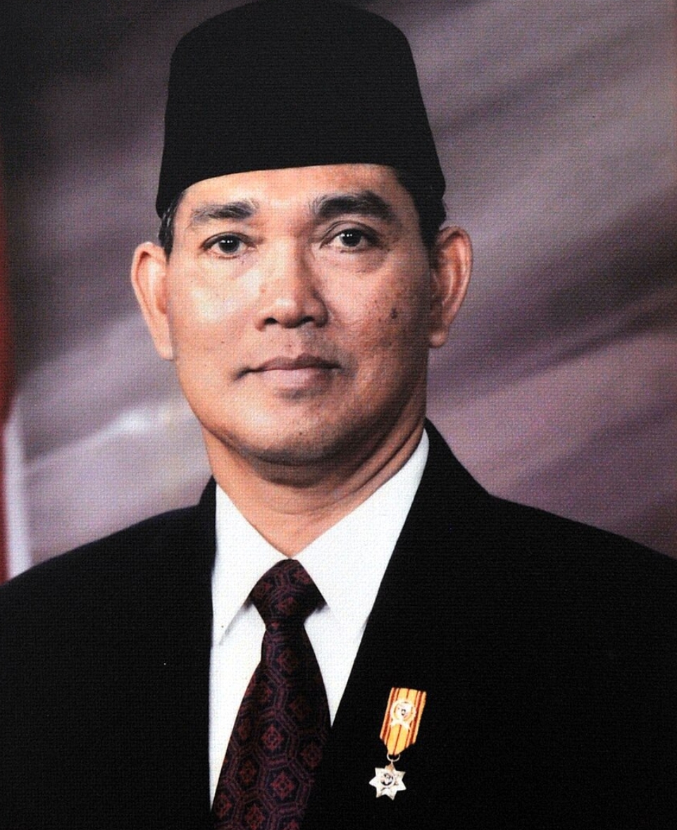 Mantan Wakil Presiden RI Tri Sutrisno Meninggal Dunia