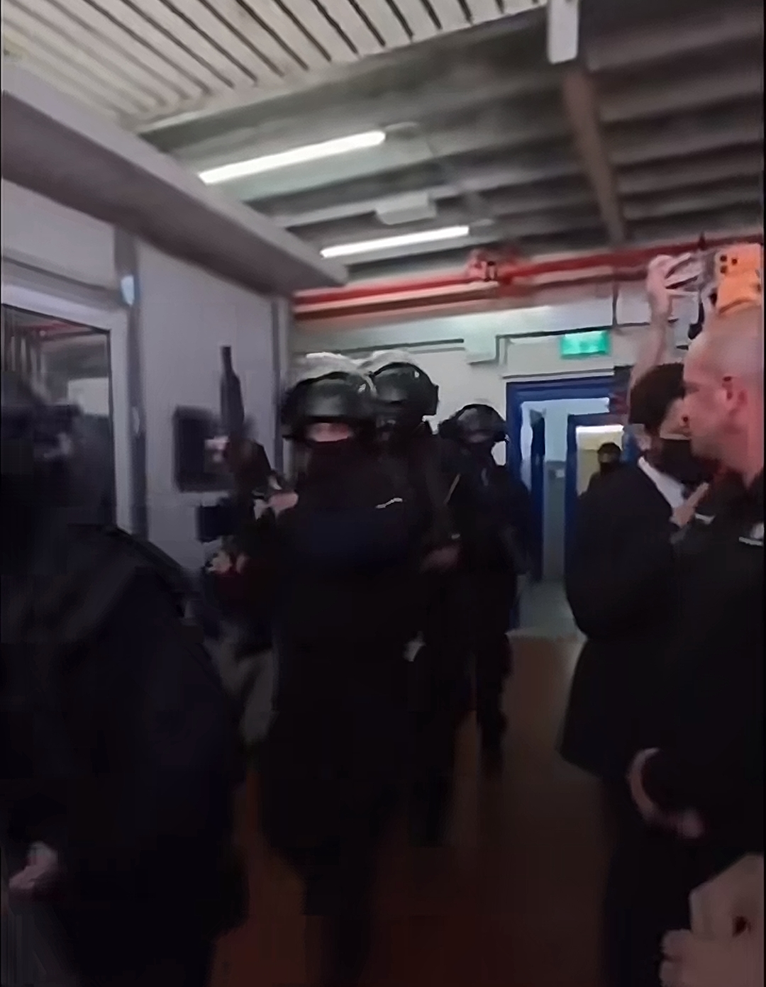 penerapan hukuman mati tahanan Palestina yang sangat sensitif dan memicu reaksi keras dari berbagai pihak.Karna Israel hanya akan membuat dunia murka karna mereka membuat ladang genosida baru.